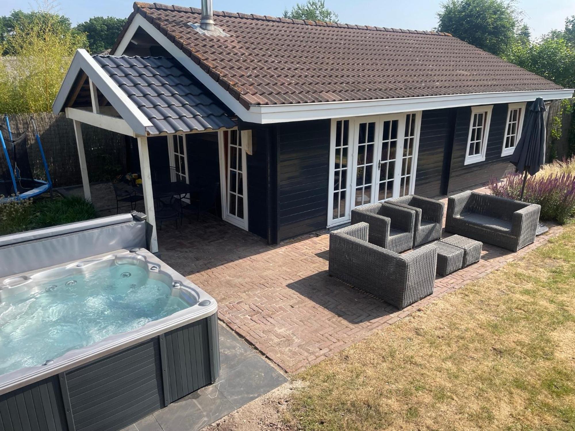 ארמלו De Genten 1, Vakantiewoning Met Jacuzzi מראה חיצוני תמונה